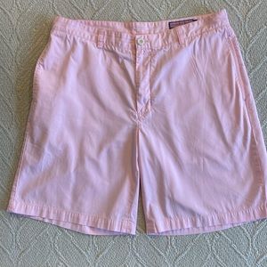 Vineyard Vines Men’s Pink Shorts. Size 36